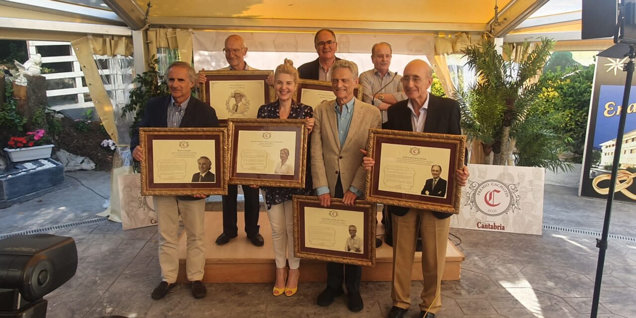 Íñigo Losada Premio Cachupín 2021